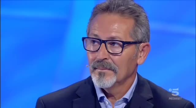 A Cè Posta Per Te La Storia Della Cosentina Raffaella Rivoglio Mio Padre Ho Bisog