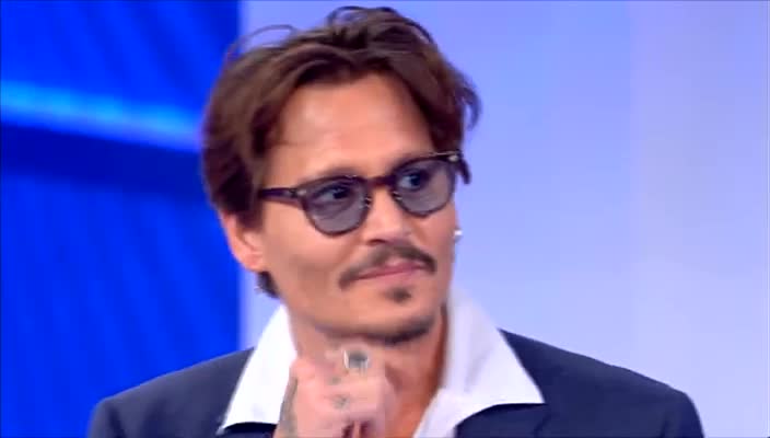 Cè Posta Per Te Compie 20 Anni Parte La Nuova Edizione Johnny Depp Super Ospite